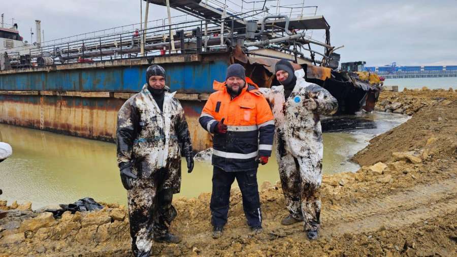 Водолазы загерметизировали место разлома «Волгонефть-239»
