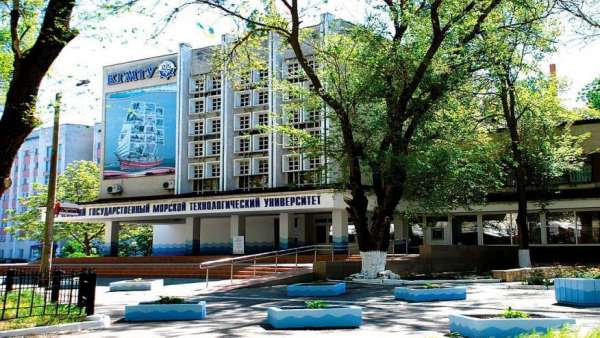 На Госуслугах заработал сервис приема заявлений в вузы Росрыболовства