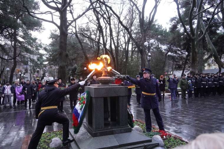 Керчане приняли участие в патриотической акции "Бескозырка" в Новороссийске