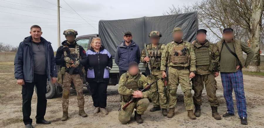 Керчане собрали очередную партию гуманитарной помощи нашим бойцам СВО