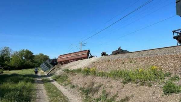 ⚡Вагоны с зерном сошли с рельсов в Симферопольском районе