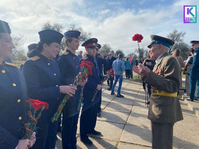 80-летней годовщине посвящается: в Керчи отмечают начало Керченско-Эльтигенской десантной операции