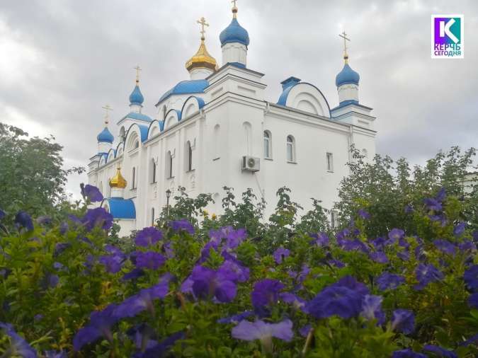 Сегодня особенный день в православной церкви — 14 октября празднуется Покров Пресвятой Богородицы