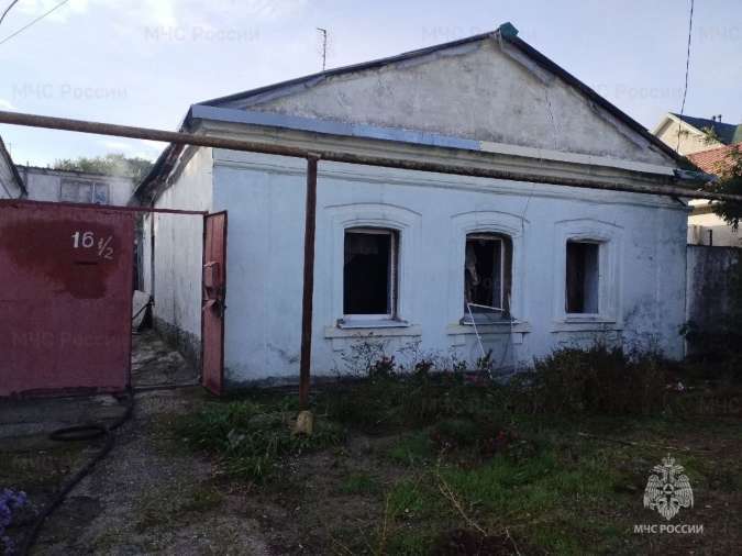 В Керчи на пожаре погиб человек