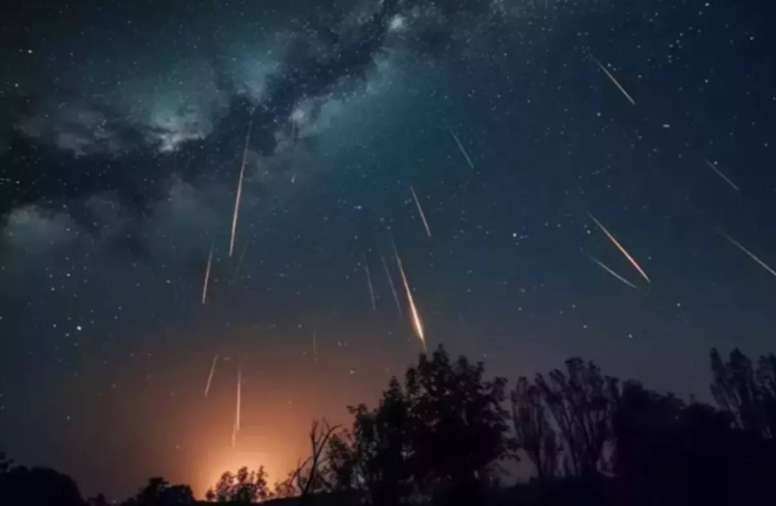 Пик звездопада Леониды ожидается в ночь с 17 на 18 ноября
