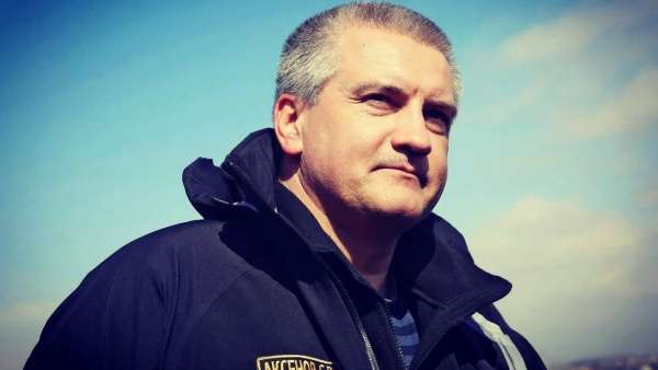 Керчь поздравляет главу Крыма Сергея Аксёнова с Днём рождения! 