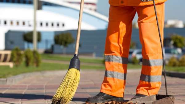 ️В управляющую компанию "Эталон плюс" требуются сотрудники