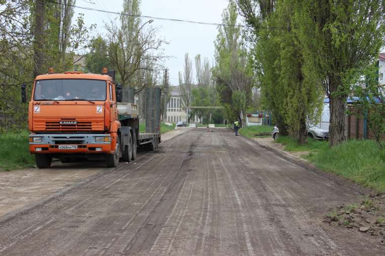 В Керчи приступили к ремонту дорог на ул. Льва Толстого и дублере ул. Генерала Петрова