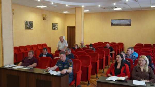 В Керчи обсудили вопросы обеспечения безопасности в школах во время проведения ЕГЭ